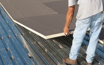 benefits of insulating Cwm Hwnt flat roofing
